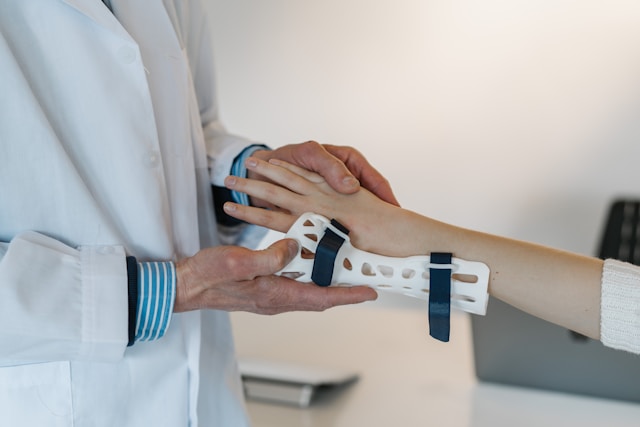 pilihan rs orthopedi surabaya barat unggulan